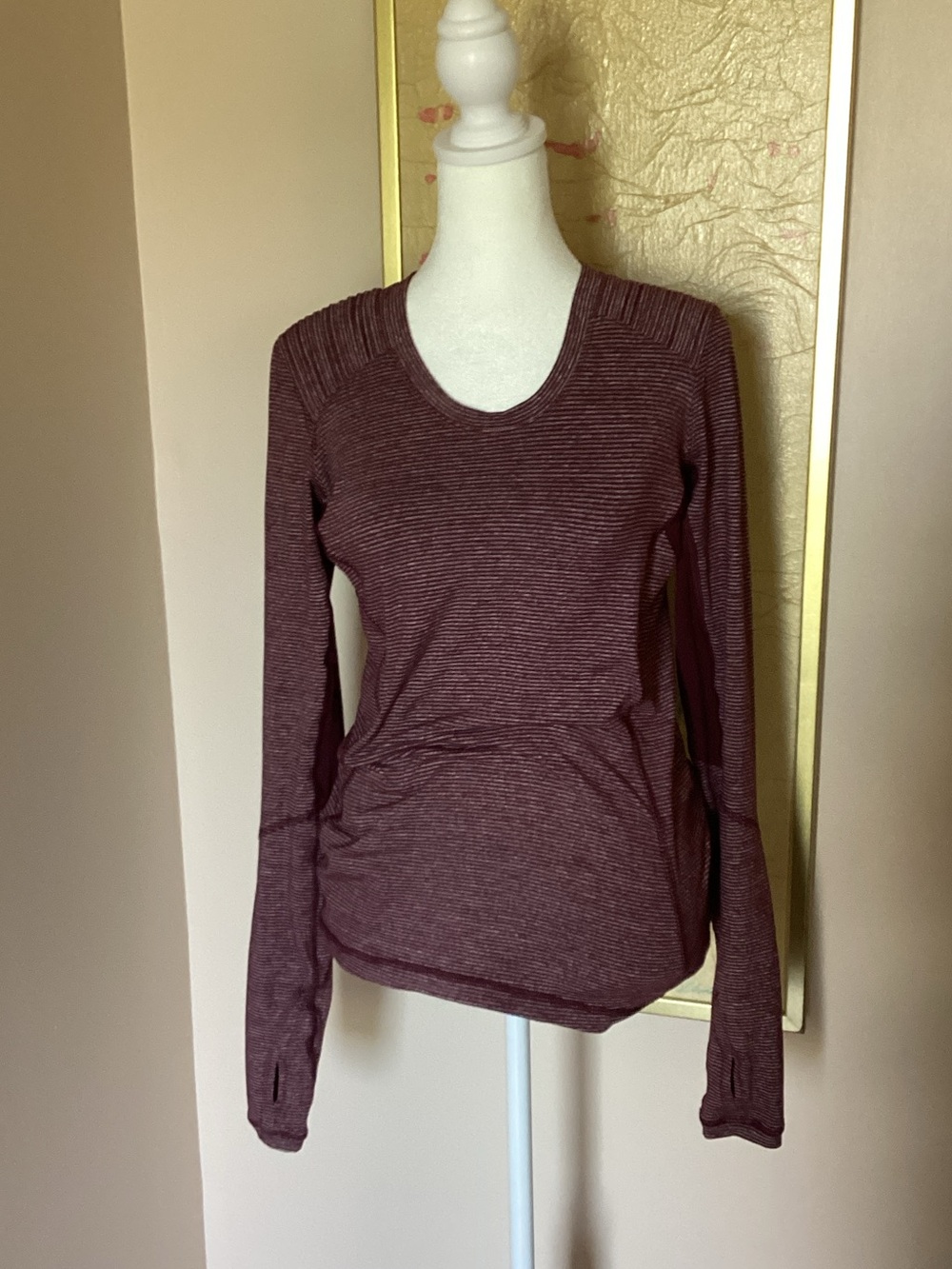 lululemon athletica Long-Sleeve Scoop Neck Top in Wine